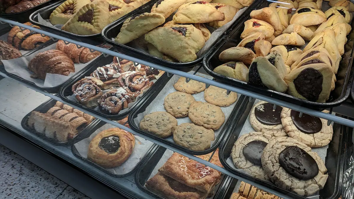 Bakery & Café bakes